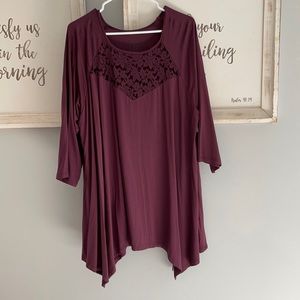 Super soft torrid shirt!